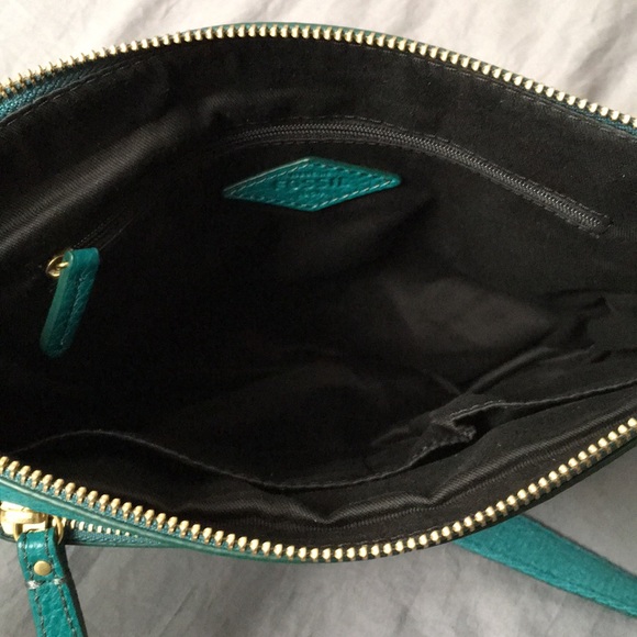 Fossil Crossbody Bag - Picture 7 of 8